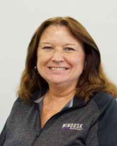 2021 Headshot - Jerri Burns